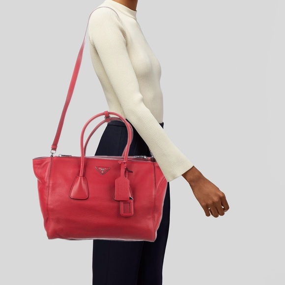 PRADA Handbag Tote Red Large - Picture 3 of 17